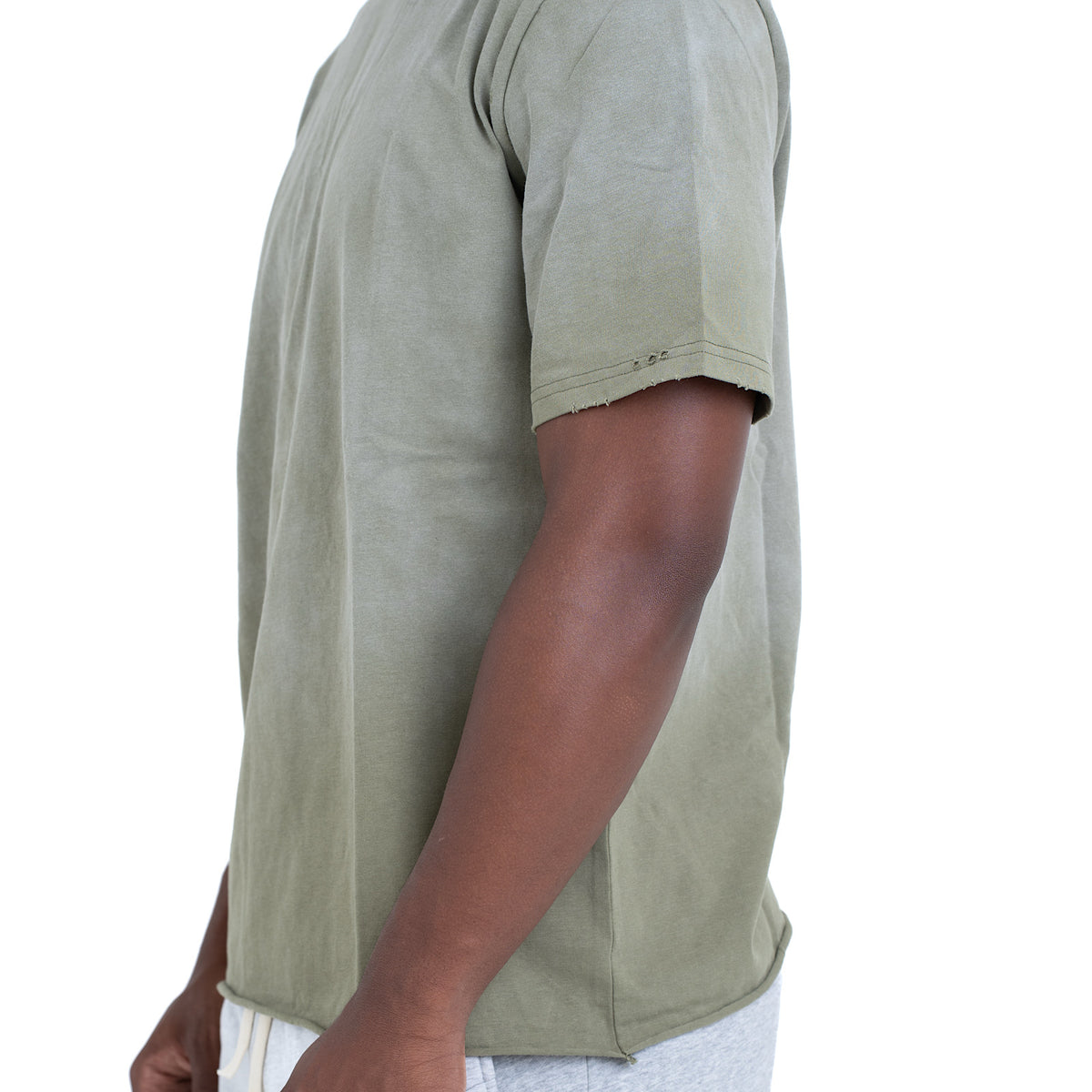 WASHED OLIVE NOSINU TEE